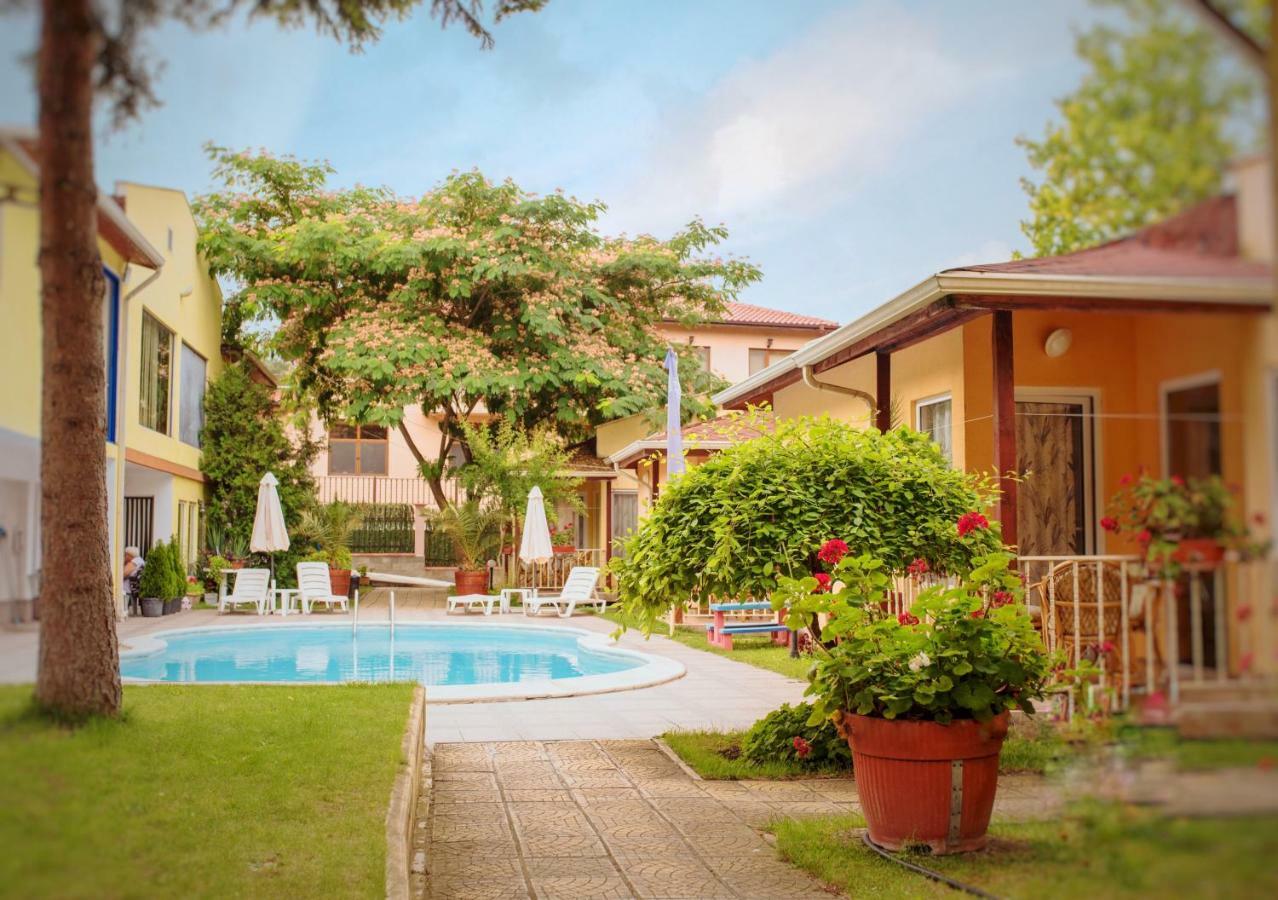 Holiday Village Interpark Кранево Экстерьер фото
